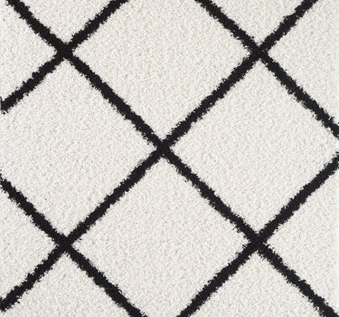Shaggy Rug Lined Lumora Diamond White Black Line