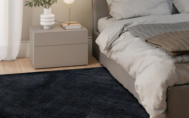 How Anti-Slip Shaggy Rugs Help Create Calm and Stable Spaces