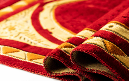How to Choose the Perfect Prayer Mat for Daily Use