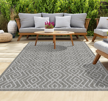 Outdoor Rugs Diamond Portobello Collection - Dark Grey / Cream