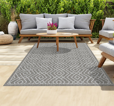 Outdoor Rugs Diamond Portobello Collection - Dark Grey / Cream