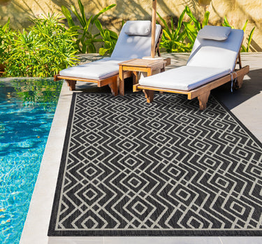 Outdoor Rugs Diamond Portobello Collection Anthracite Cream